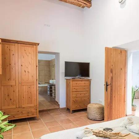 Es Murta Villa *